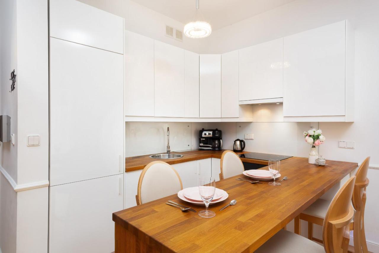 Apartment Bialy Kamien