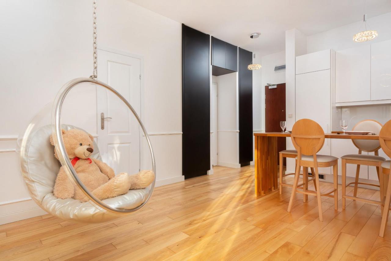 Bialy Kamien Apartment