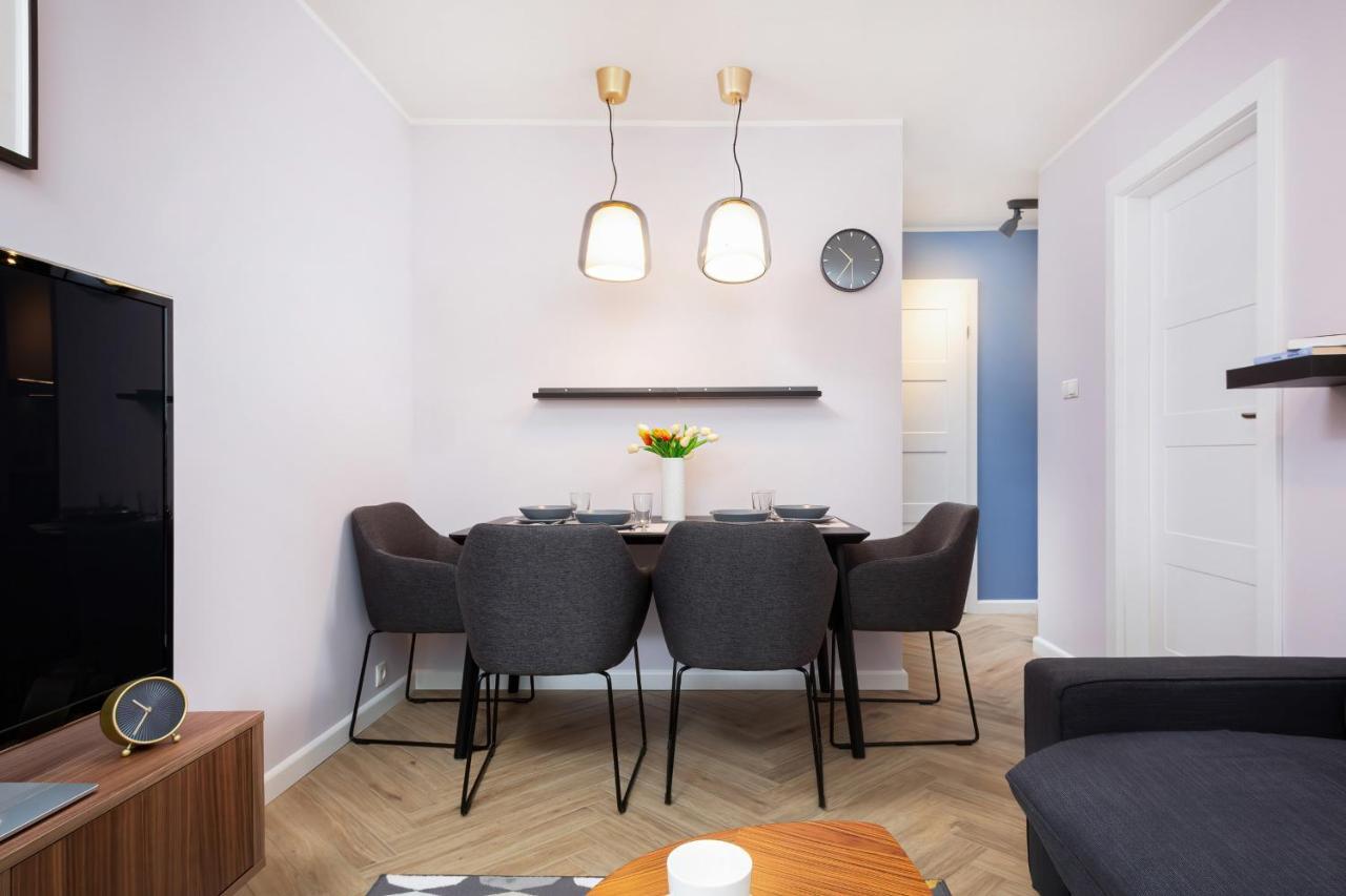 Căn hộ Nowowiejska By Renters *