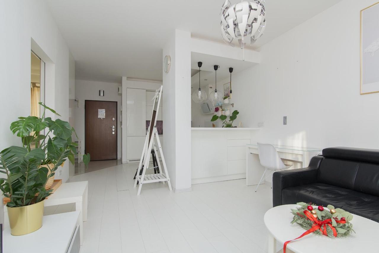 Apartment Shortstaypoland Aleja Rzeczypospolitej Warsaw