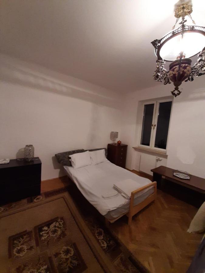 Apartment Rooms In Centrum *