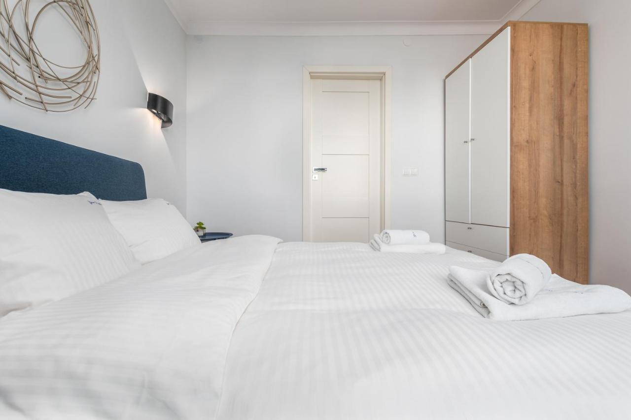 Zielna By Your Freedom Apartment Warsaw