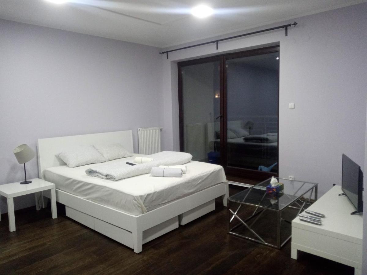 Honey Luxroom Centrum * Warsaw