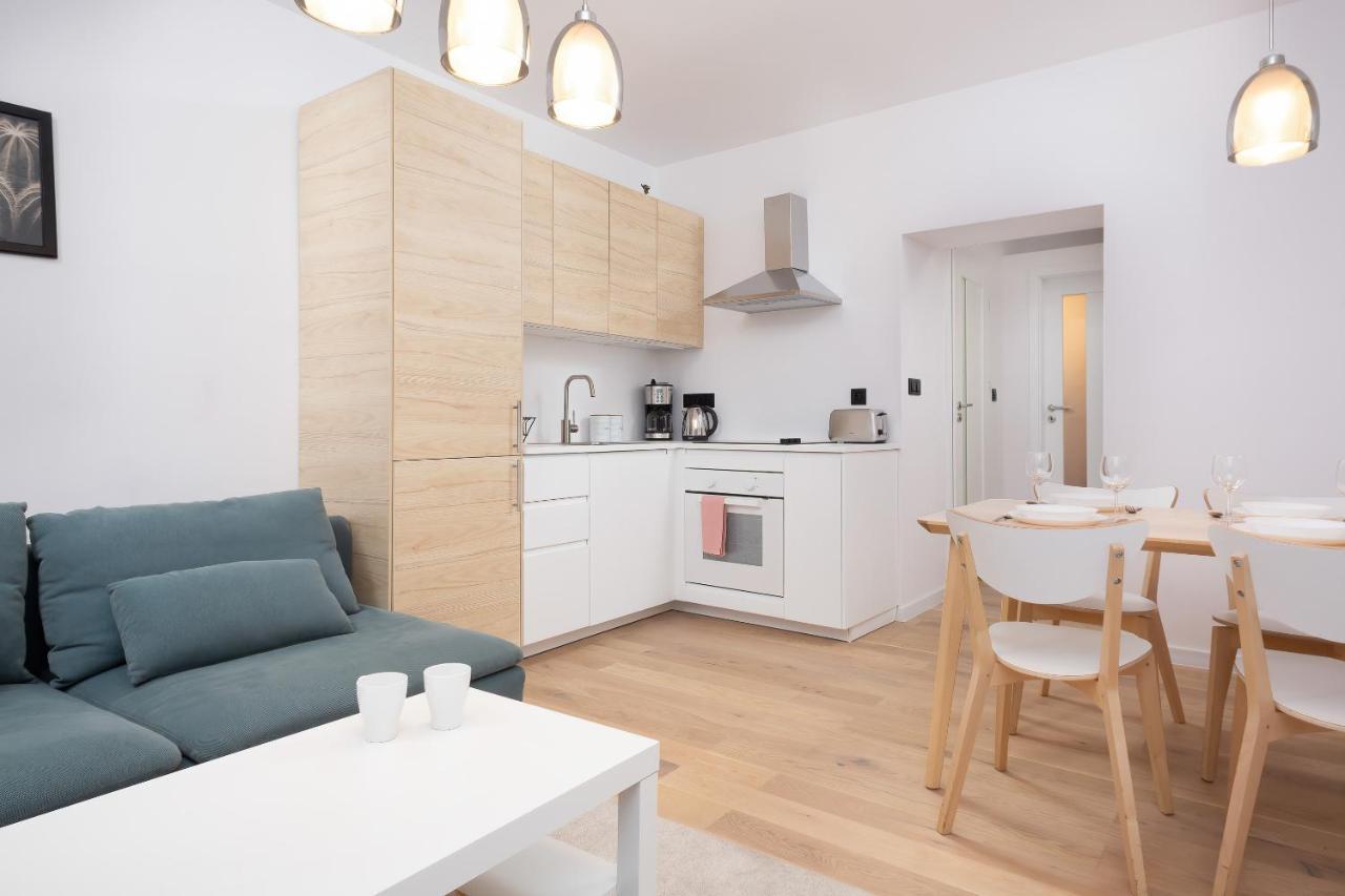 Apartment Royal Park By Renters