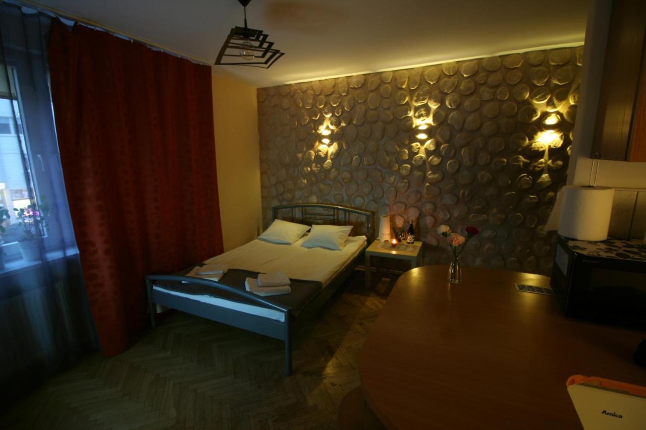 Zlota 60 Apartment