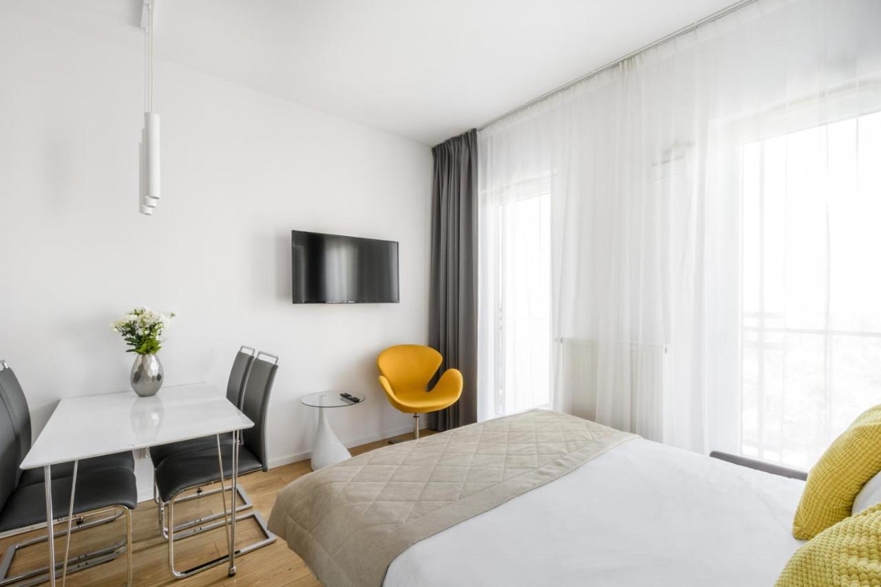 Kasprzaka Aparthotel