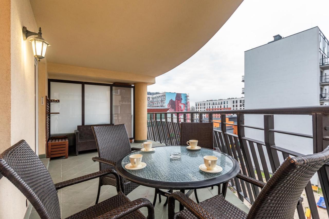 Apartment Okrzei 24