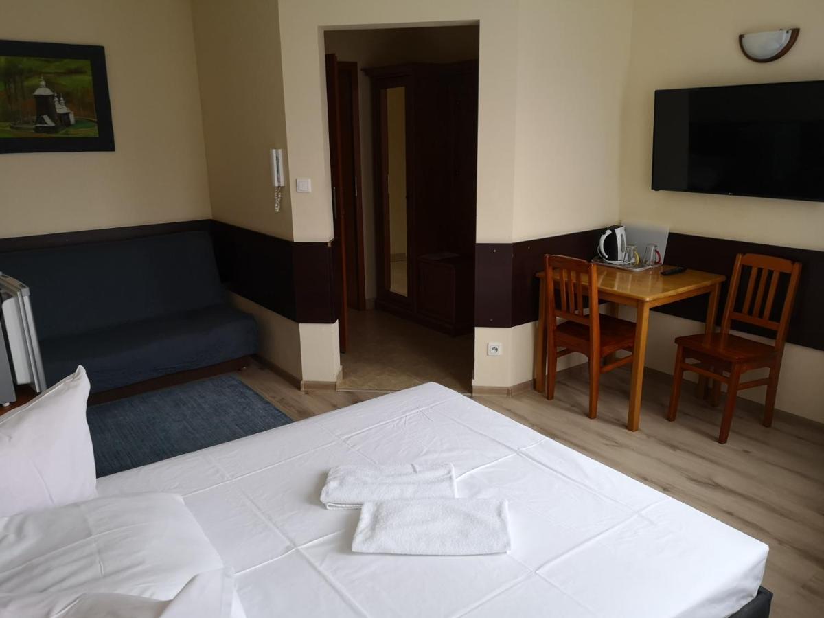 Hotel Duka 2*