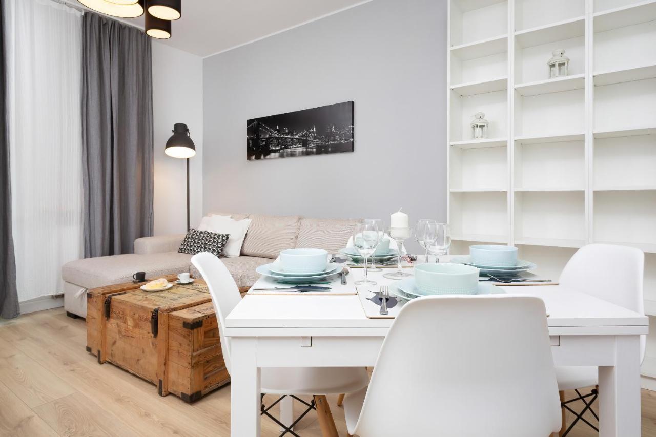 Zoliborz By Renters Apartment