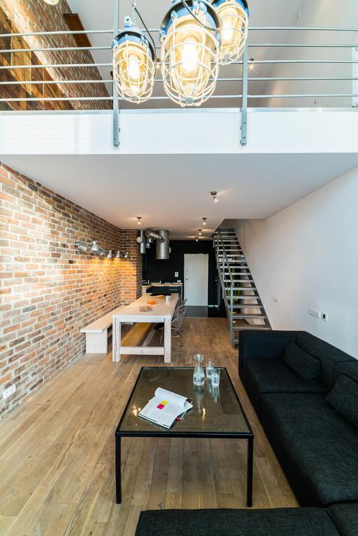 Apartment Qbik Loft Aparts Warsaw