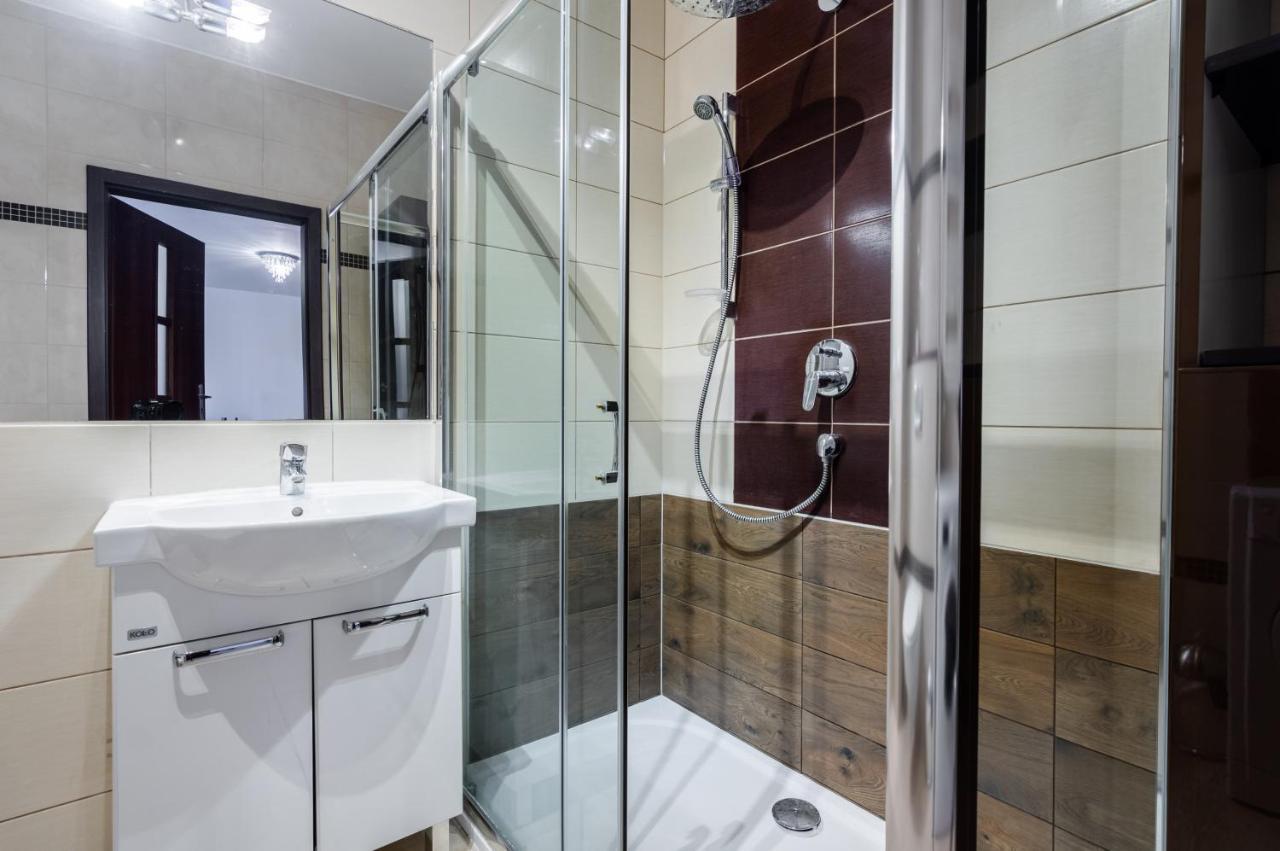 Green Wood Platinum Towers Aparthotel