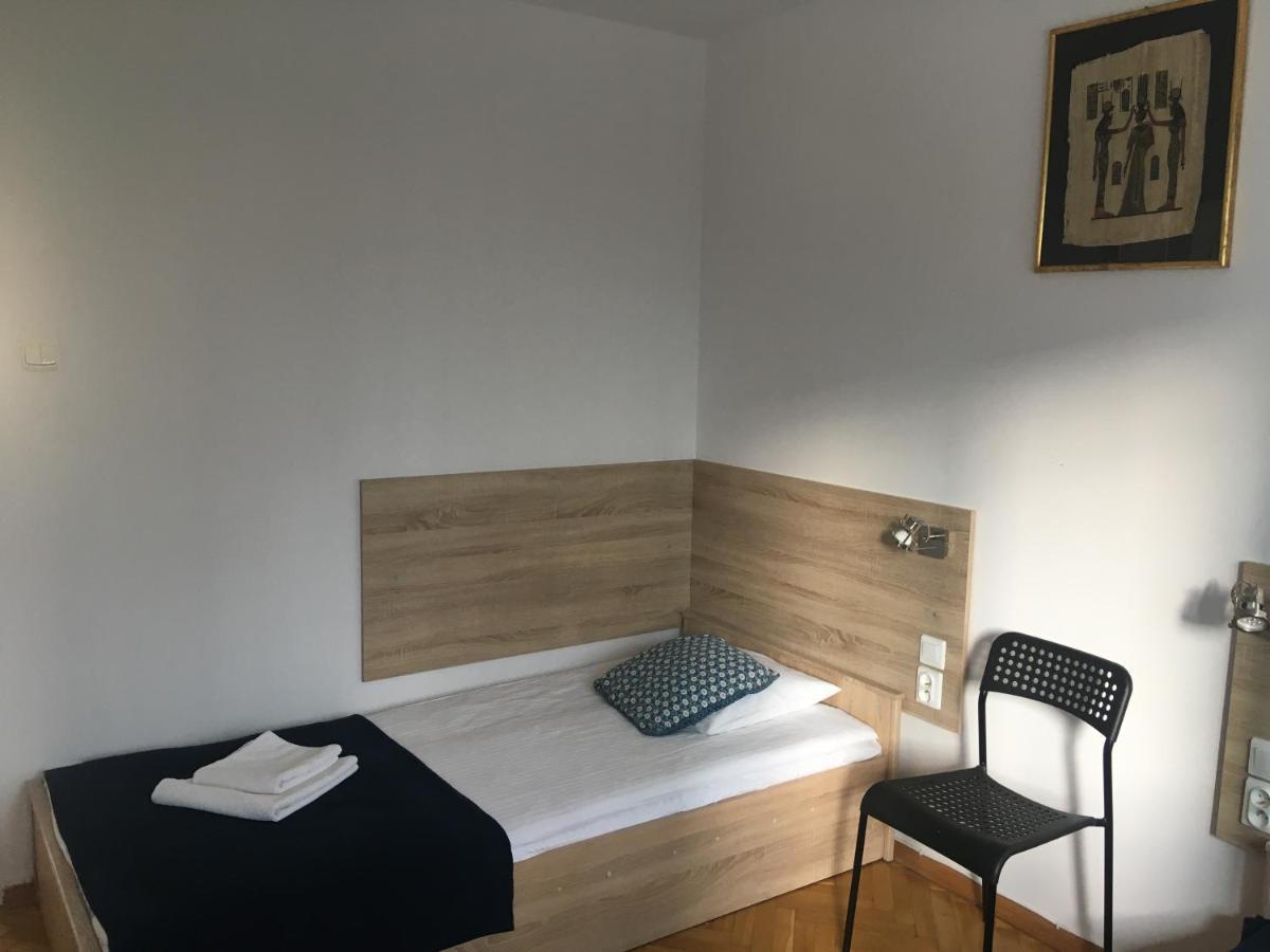 Apartment Cityview Chmielna 98 *
