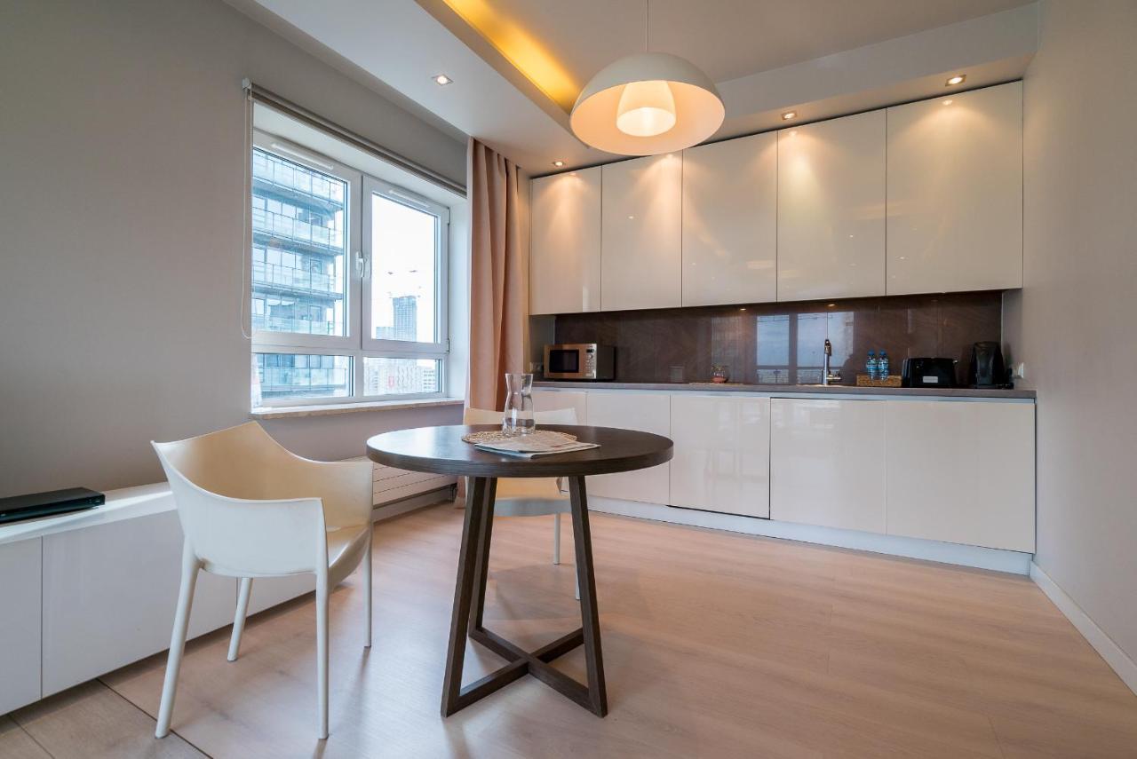 Aparthotel Green Wood Platinum Towers Warsaw