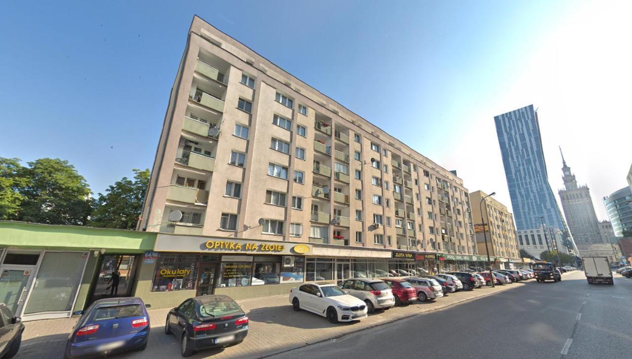 Apartment Zlota 64 *
