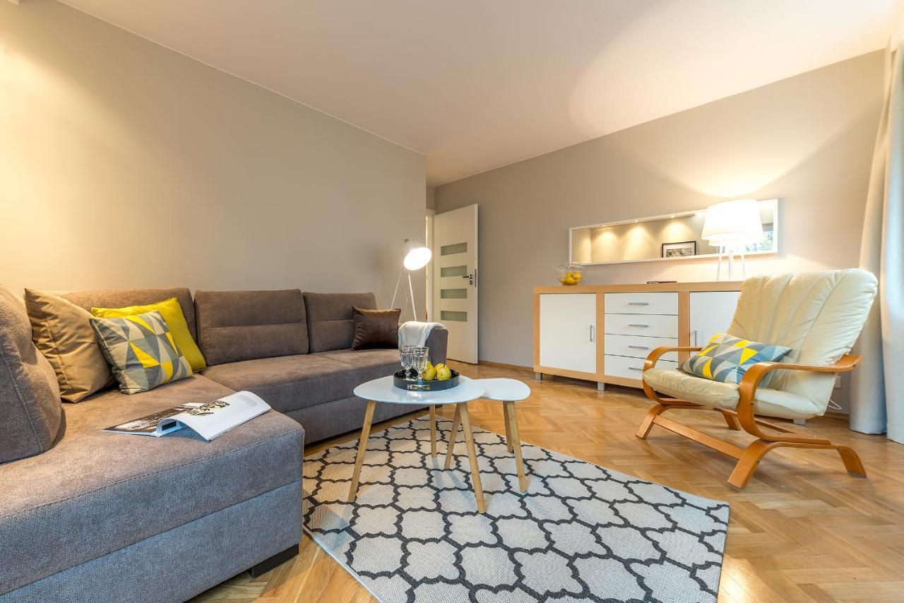 Apartment Chmielna 73 P&o Serviced Warsaw
