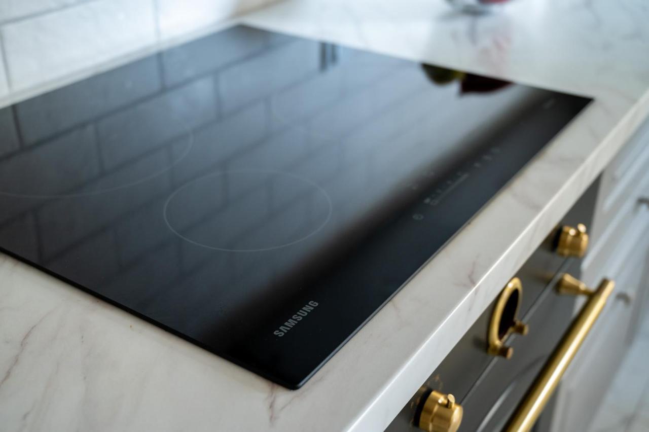 Kolska Serviced Apartamento