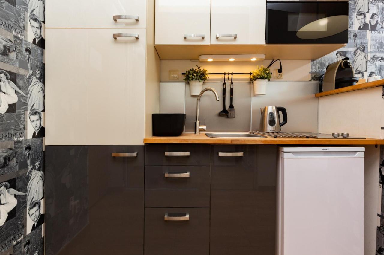 Hoza By Renters Apartment