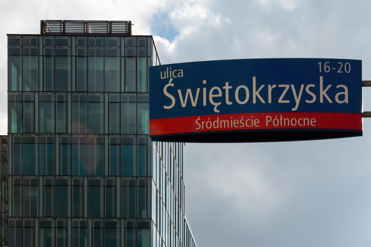 Deluxe Center By Renters * Warsaw