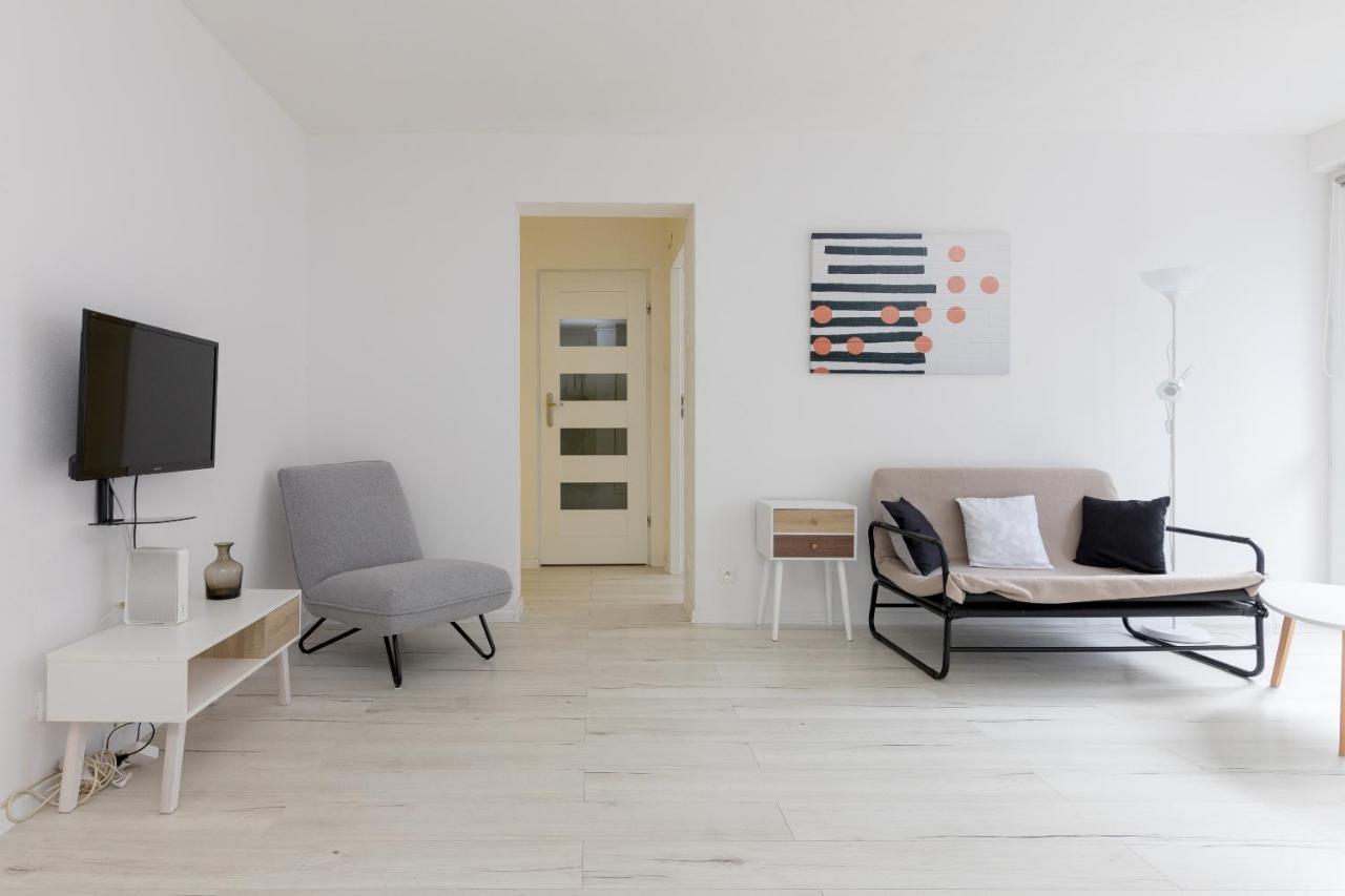 Apartment Rondo Onz Sunny Warschau