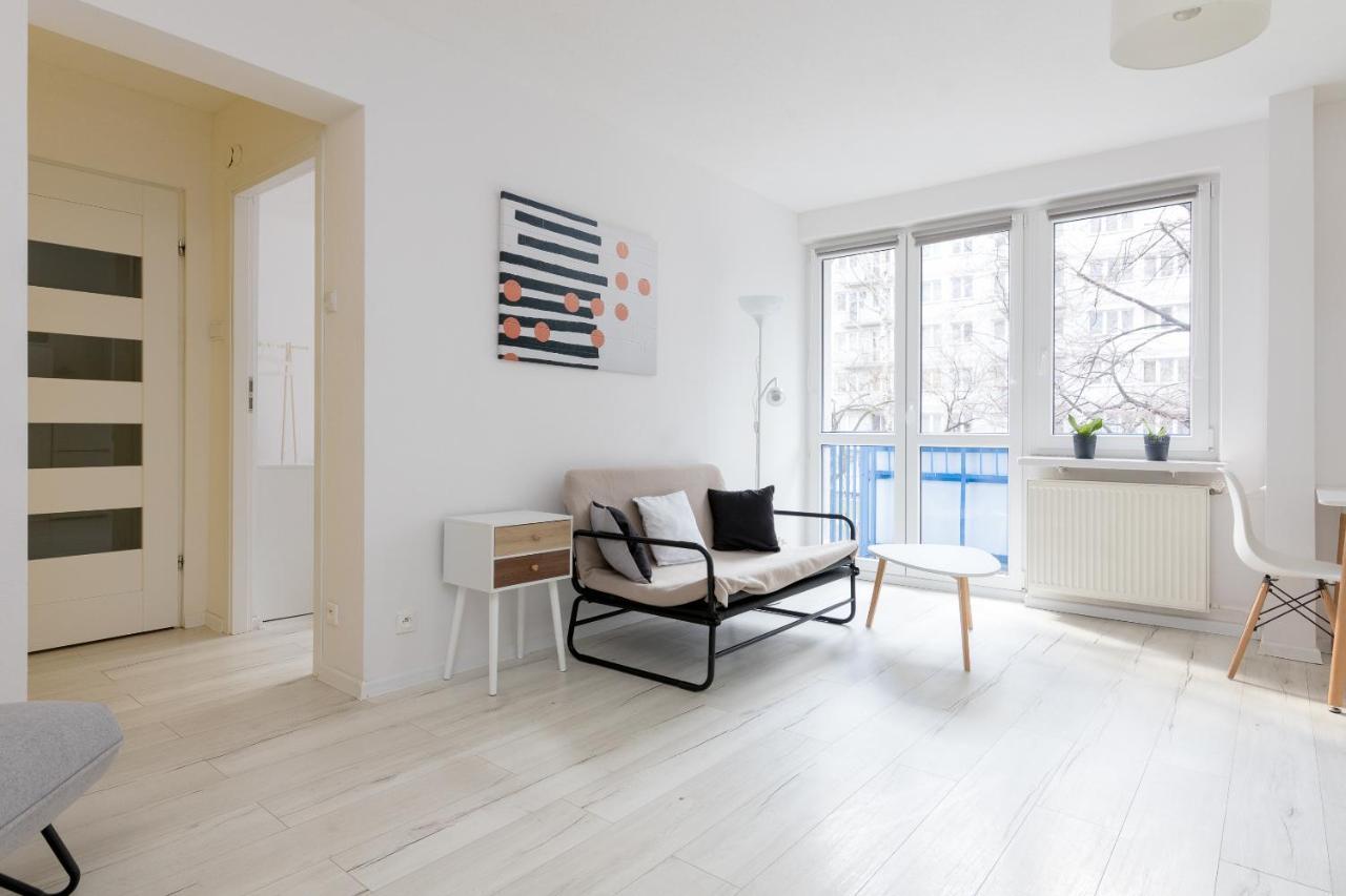 Apartment Rondo Onz Sunny Warschau