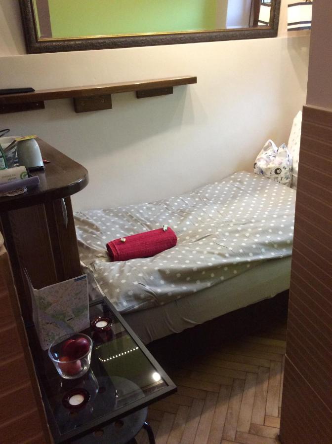 Apartment Mika Ii Next Station