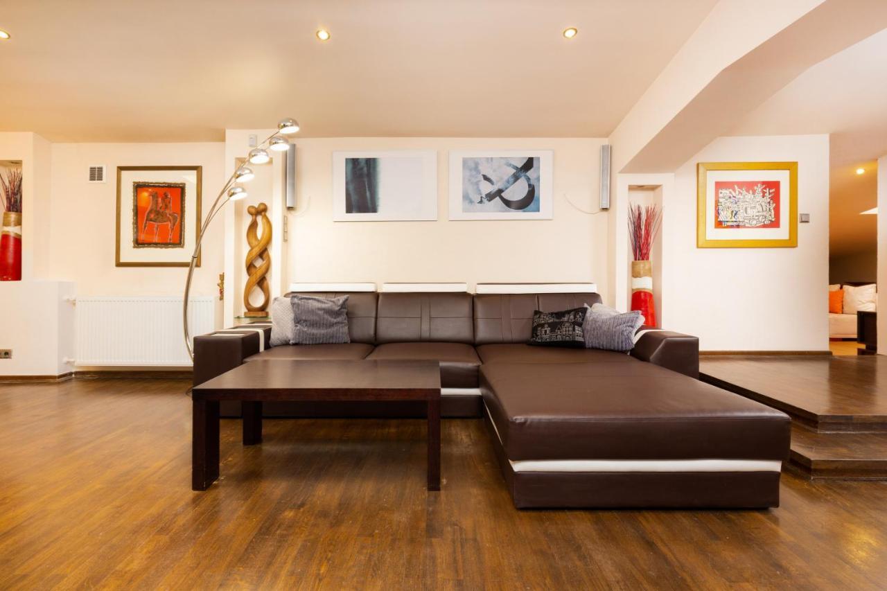 City Center By Renters