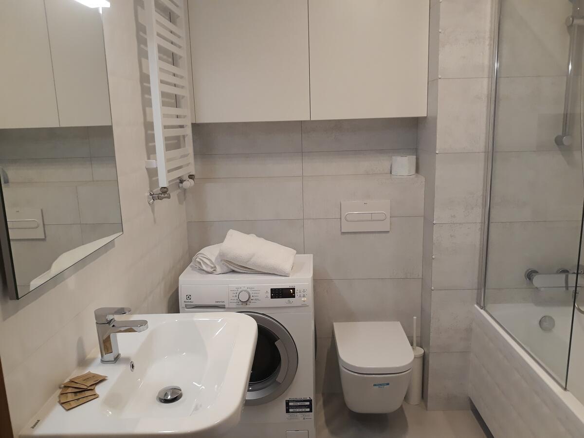 Mg Gieldowa Apartamento Varsóvia