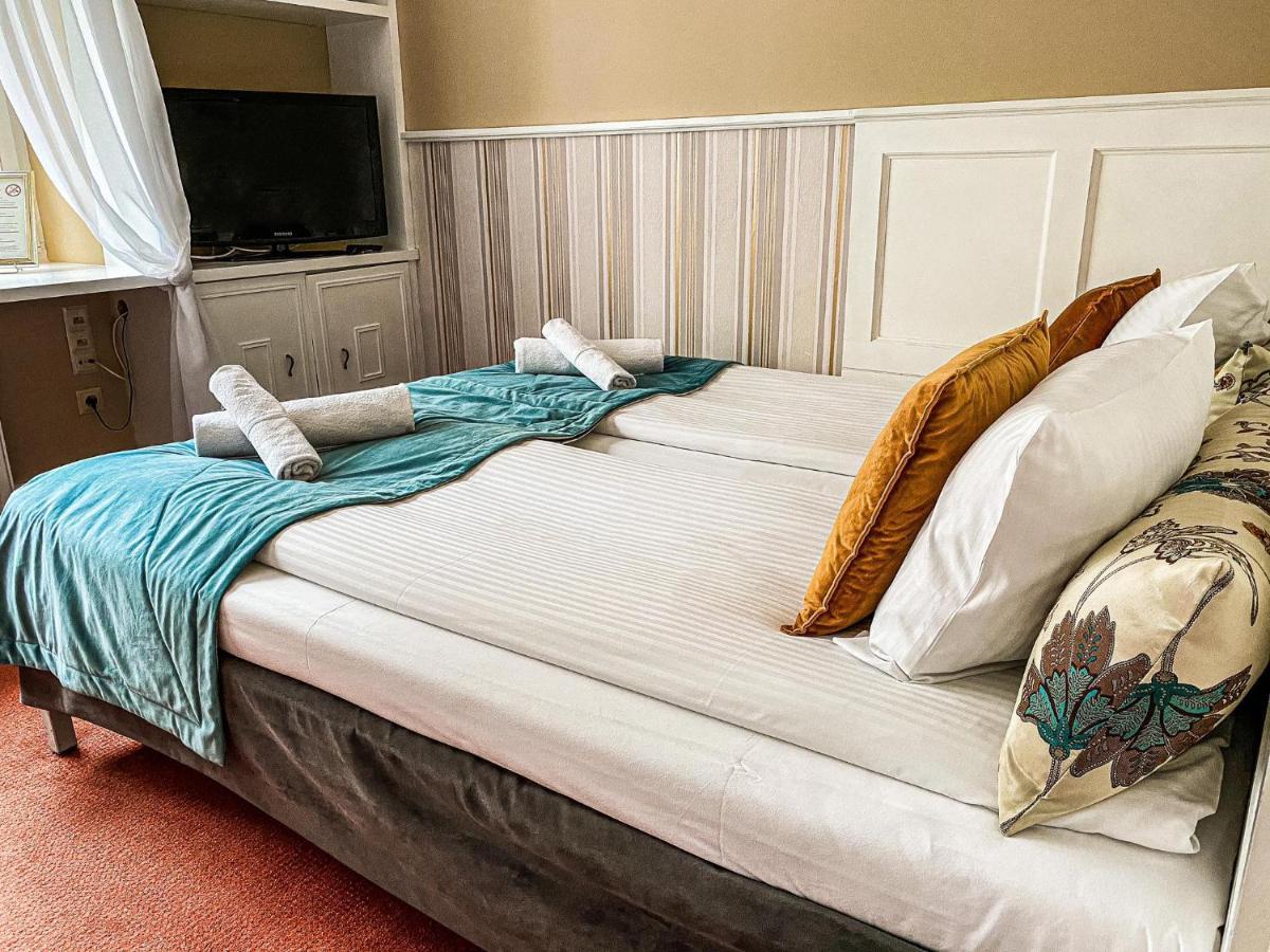 American House Hennela Bed & Breakfast 2*