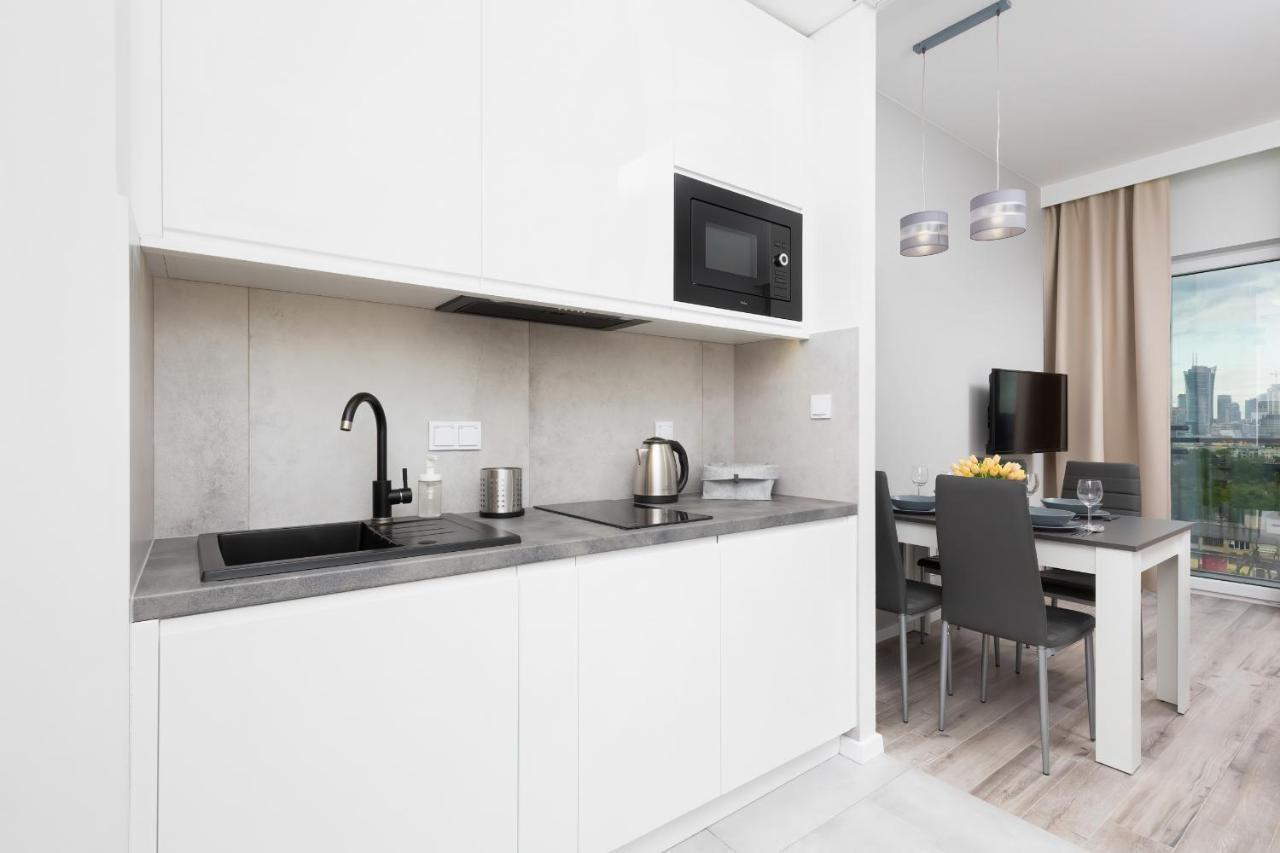 Apartment With Parking Business Center By Renters *