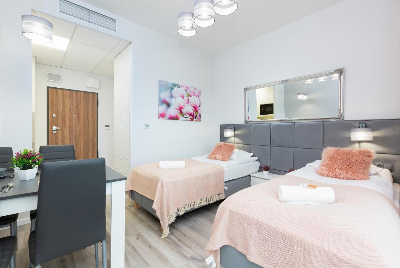 With Parking Business Center By Renters * Warsaw