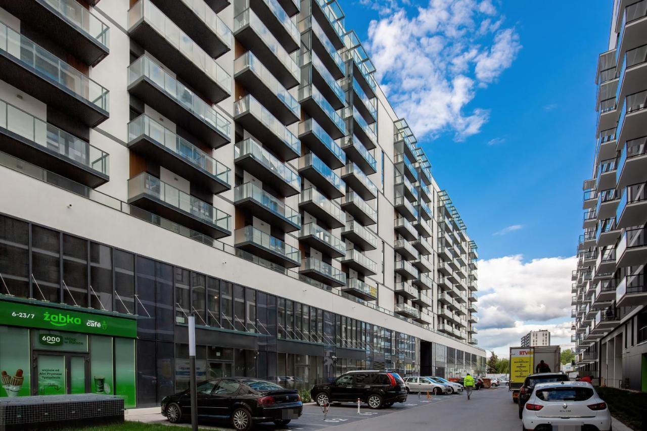 With Parking Business Center By Renters Apartment