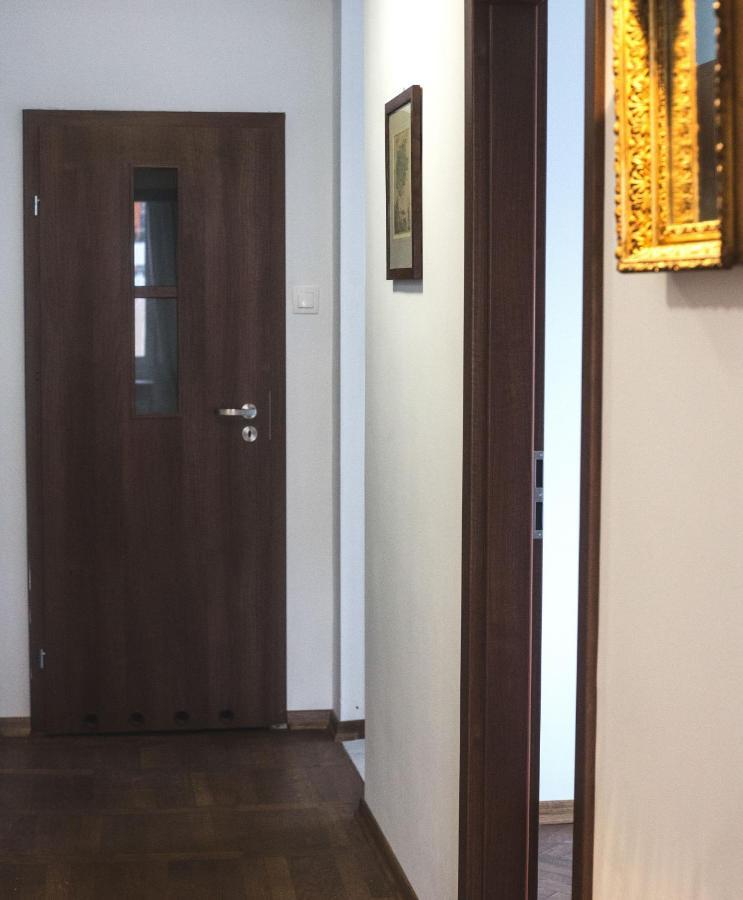 Apartment Concierge Center View Warsaw