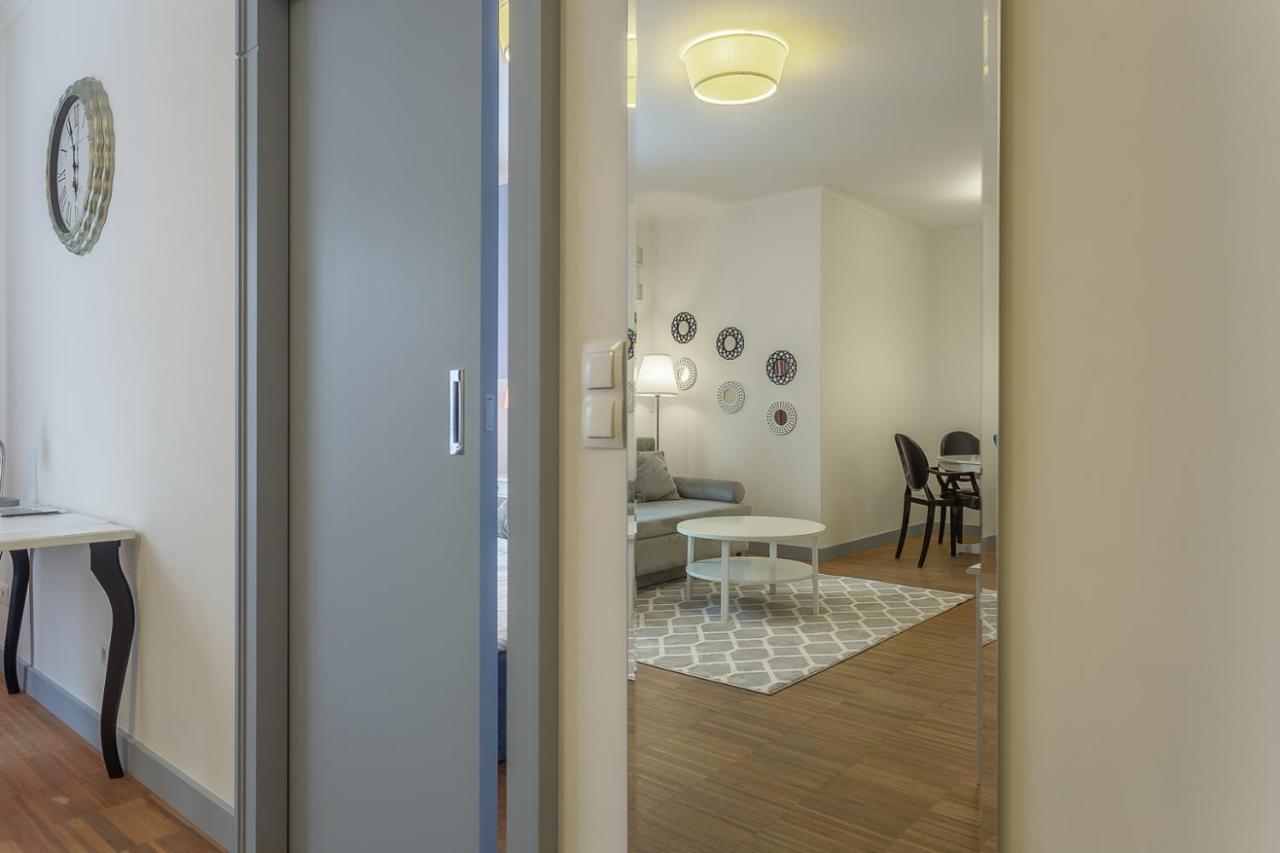 Rentplanet - Bagno * Warschau