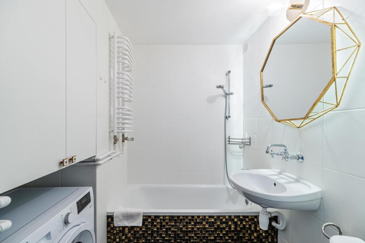 Two-rooms Genuine Ideal For Business Trip
