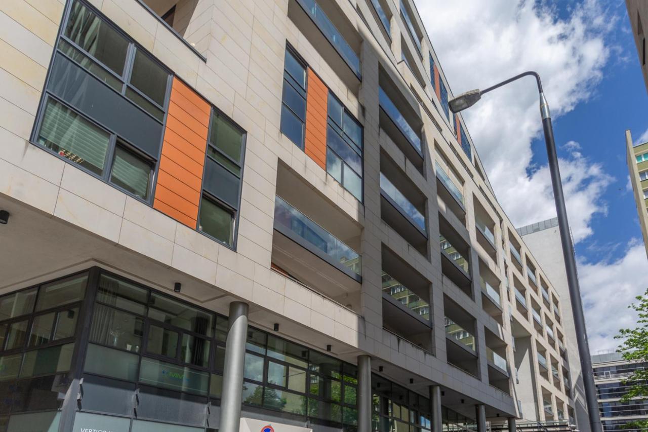 Rentplanet - Bagno Apartment Warschau