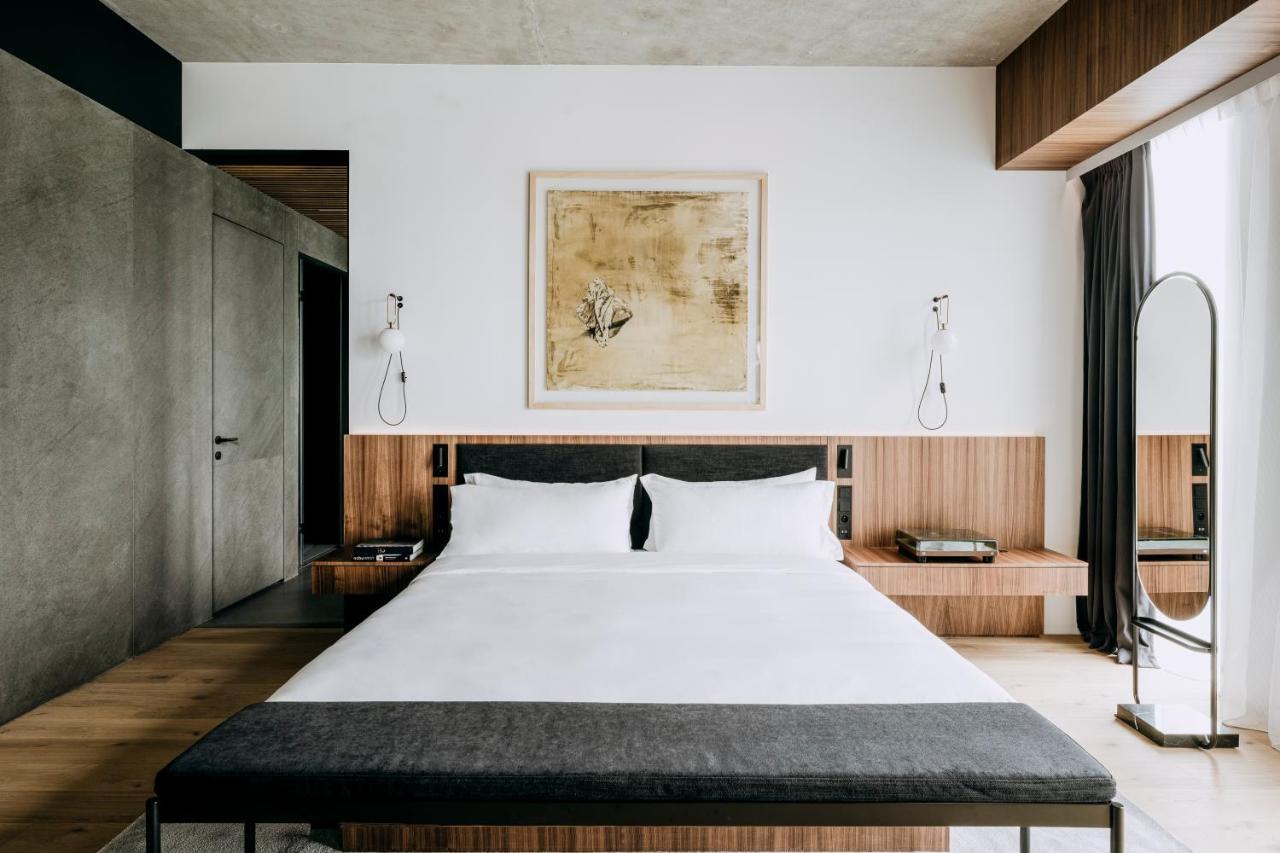 Nobu Hotel 5*