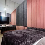 Premium Apartments Business Center By Renters Prestige