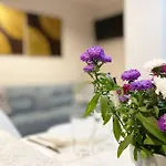 Exclusive 2Br! Apartment Near City Center +Netflix