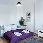 Golden Apartments Pereca Onz