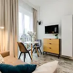 Pokoje69 & Pieknastreet Apartments