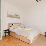 Cozy Studio In The Heart Of Warsaw, Elektoralna By Noclegi Renters