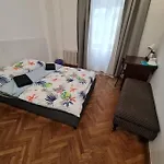 Fantastic Waw - Ok11 Room B