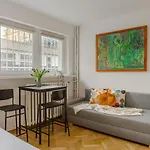 Shortstaypoland Tamka