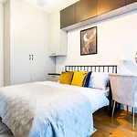 Apartamentysnu, Wola Premium III Z Parkingiem