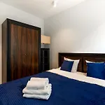 Golden Apartments Warsaw - Two Bedrooms Luxury Apartment In The Center - Mennica Residence