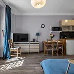Warsaw Studio - Parks & Metro Nearby - By Rentujemy