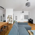 Plac Konstytucji Deluxe Apartment