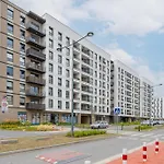 Nowoczesny Apartament Z Balkonem I Miejscem Parkingowym Warszawa Ursus By Rent Like Home