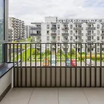 Nowoczesny Apartament Z Balkonem I Miejscem Parkingowym Warszawa Ursus By Rent Like Home