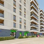 Warszawa Parking & Biurko 2 Sypialnie By Noclegi Renters